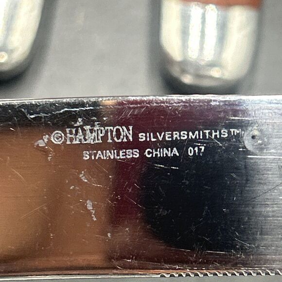 3 Hampton Silversmiths BISTRO-BROWN Stainless Dinner Knives Replacement Flatware - Picture 3 of 3